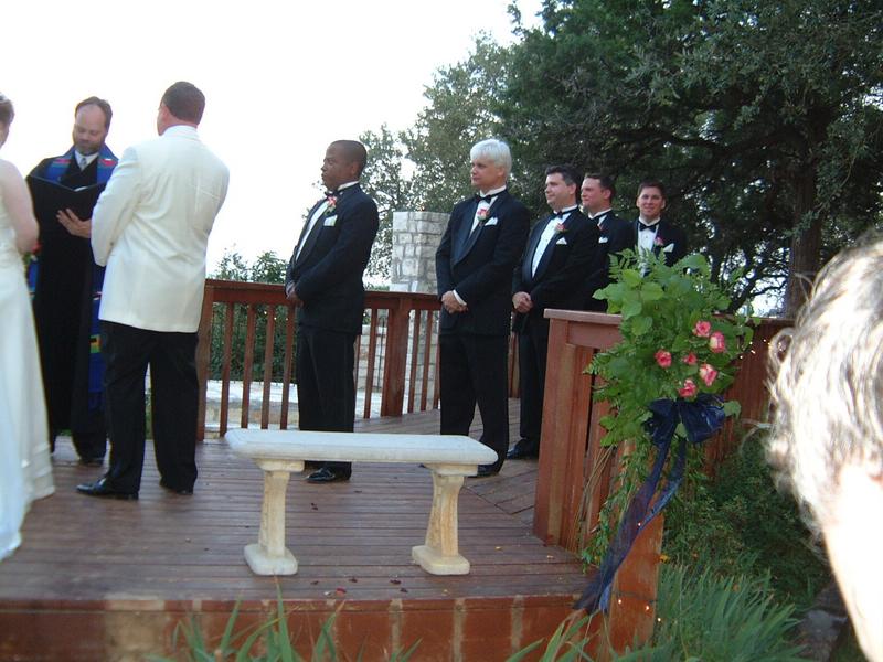 2003/10(Oct)/03(Urbik-Wedding)/800x600_2003-10-05 18-09-06.JPG